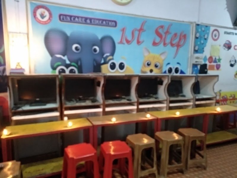 1St Step Kids School