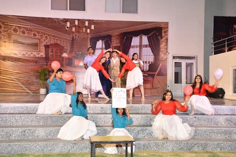 Aryan Public School Campus