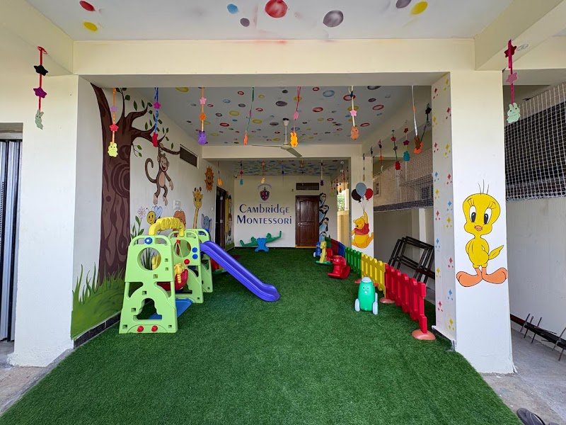 Cambridge Montessori Pre School