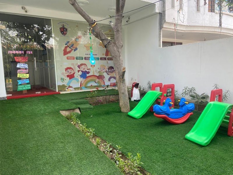 Cambridge Montessori Sahibabad