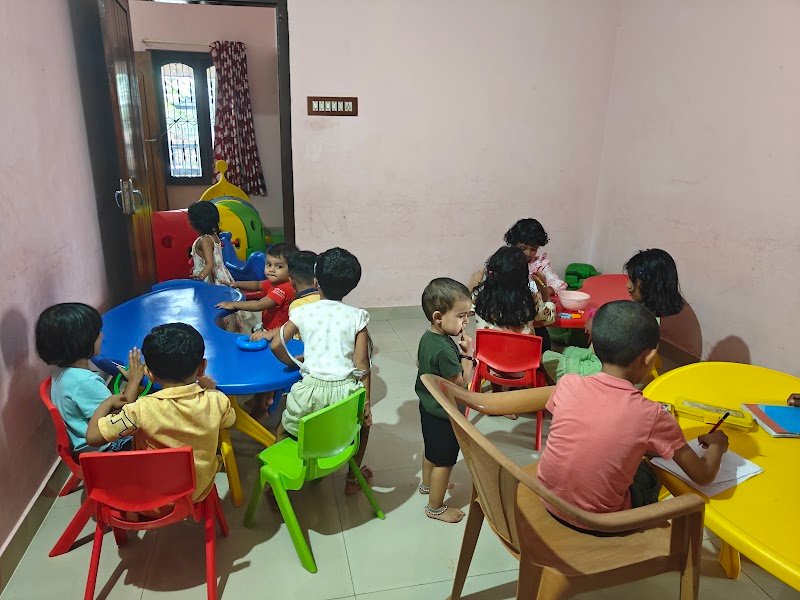 Dreamweaver International Montessori Teachers Training