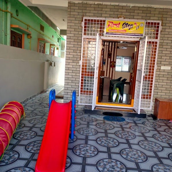 First Step (Daycare, Crech)