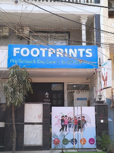 Footprints - West Patel Nagar