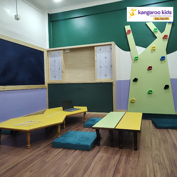 Kangaroo Kids - Hakim Para, Siliguri