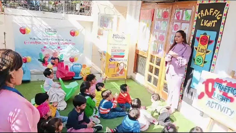 Kids Canvas Campus