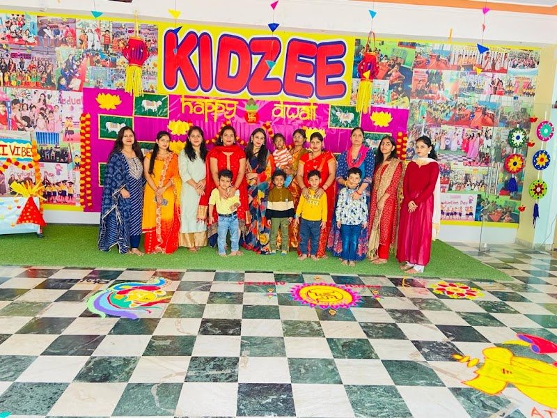 Kidzee Jankipuram Campus
