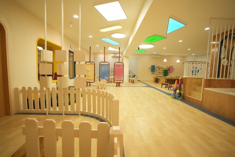 Klay Whitefield Campus