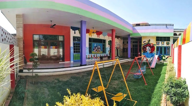 Little Hearts Pre School Kindergarten Campus