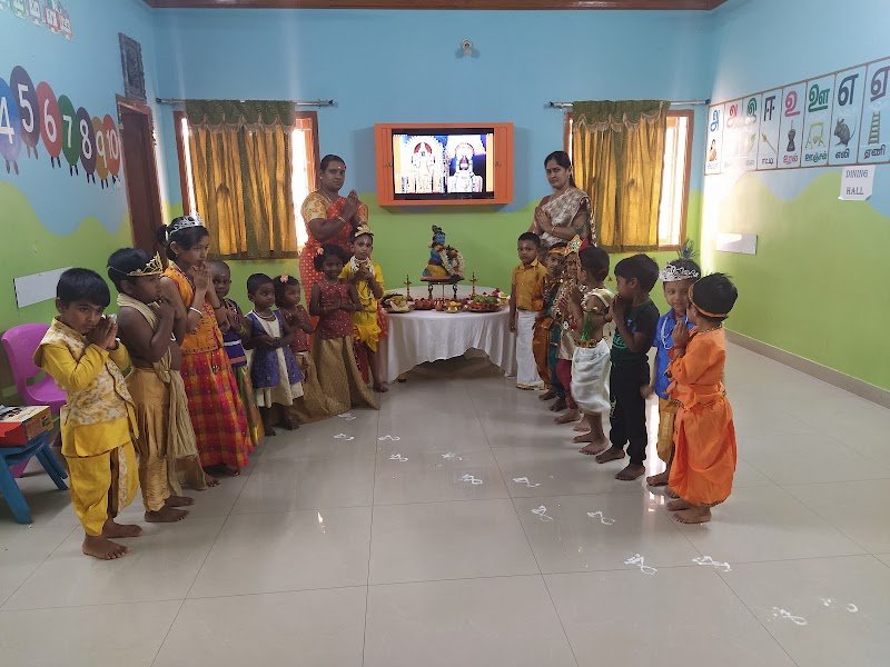 Lucky Kids Play School Campus