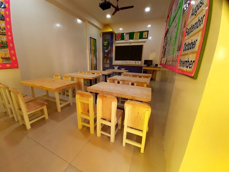Modern World School : Best Campus