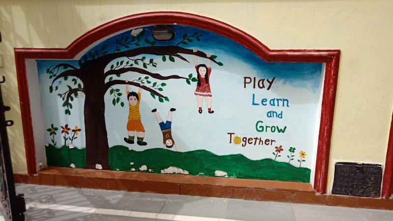 Moonlit Montessori Dlf Phase -1 Campus