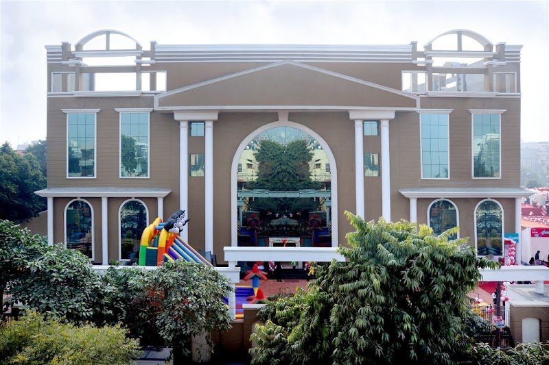 Mother's Pride Noida Sector 31 Campus