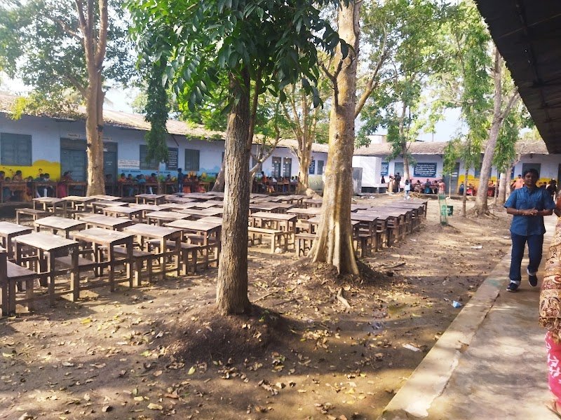 Padmapur Higher Secondary School Campus