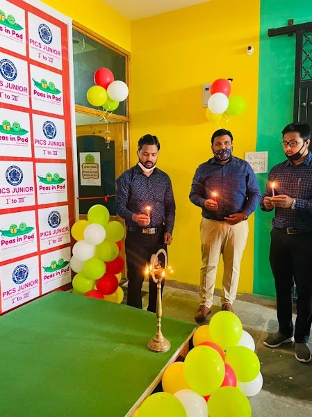 Peas In Pod Play School Campus