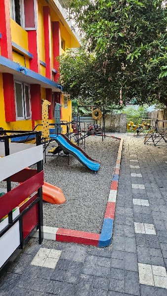 Raindrops Play School Campus