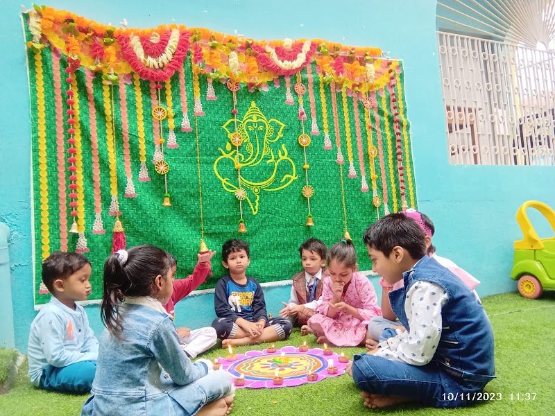 Reyansh Kidz Campus