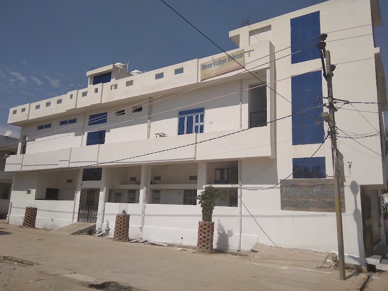 Shree Vidhya Aashram Kids Zone School Campus