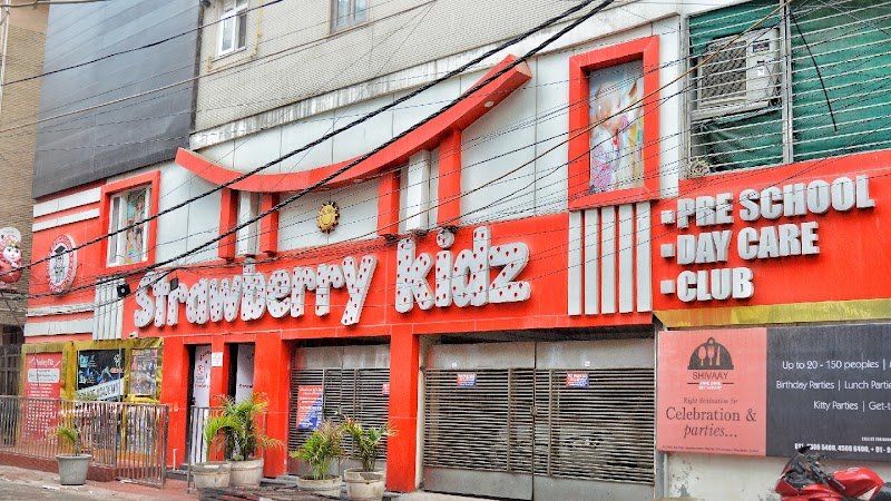 Strawberry Kidz Campus