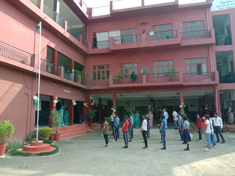 Swami Omkarananda Montessori School Campus