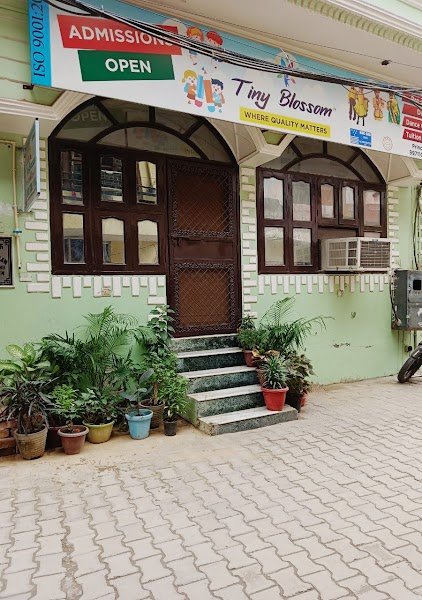 Tiny Blossom Pre School & Day Care Campus