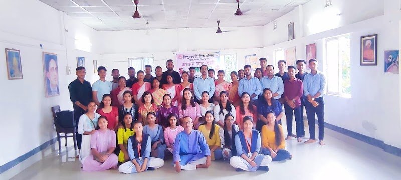 Tripureswari Sishu Mandir. Campus